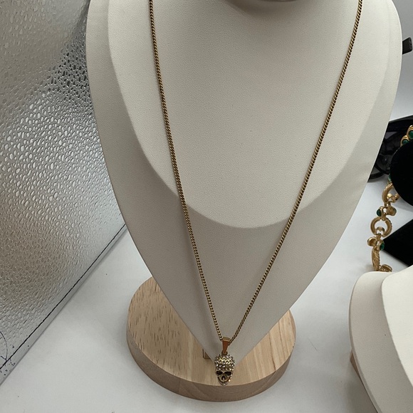 Gold Skull Pendant Necklace - Picture 4 of 5